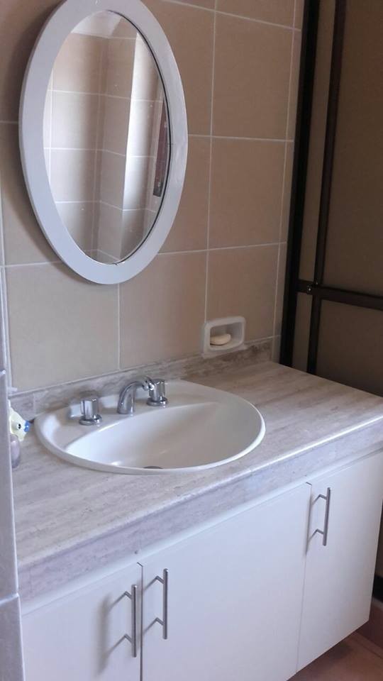 Casa en Irpavi en La Paz 4 dormitorios 4 baños 2 parqueos Foto 3