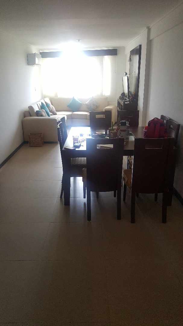 Departamento en VentaDepartamento de 2 Dormitorios 95m2 en venta en Urbari 110.000$ incluye 1 parqueo Foto 7