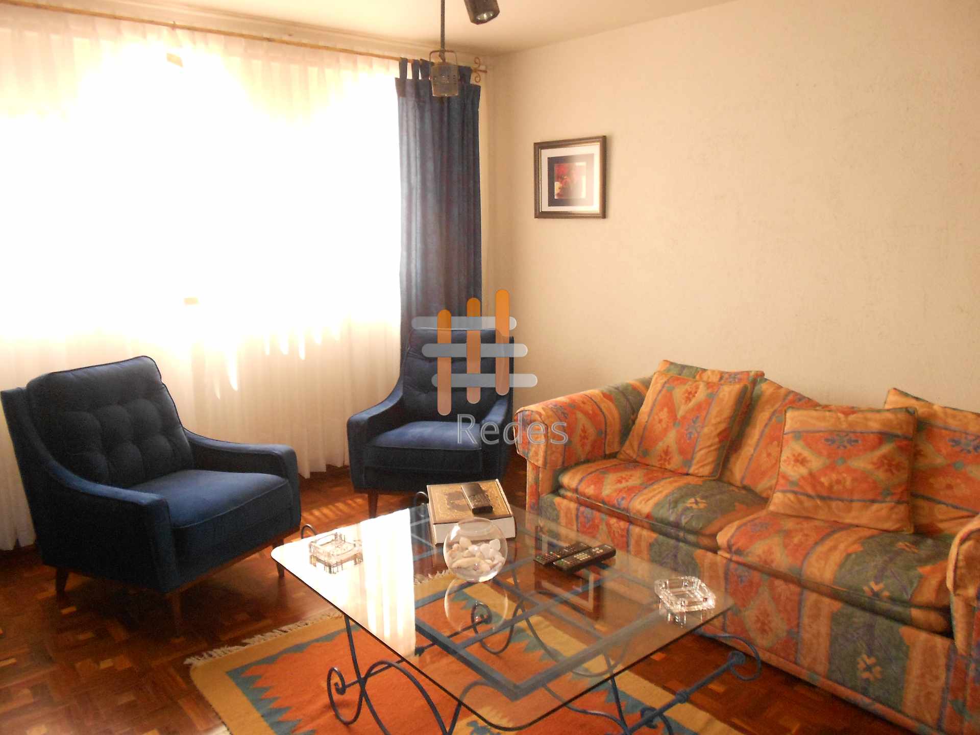 Casa en Achumani en La Paz 4 dormitorios 4 baños 3 parqueos Foto 2
