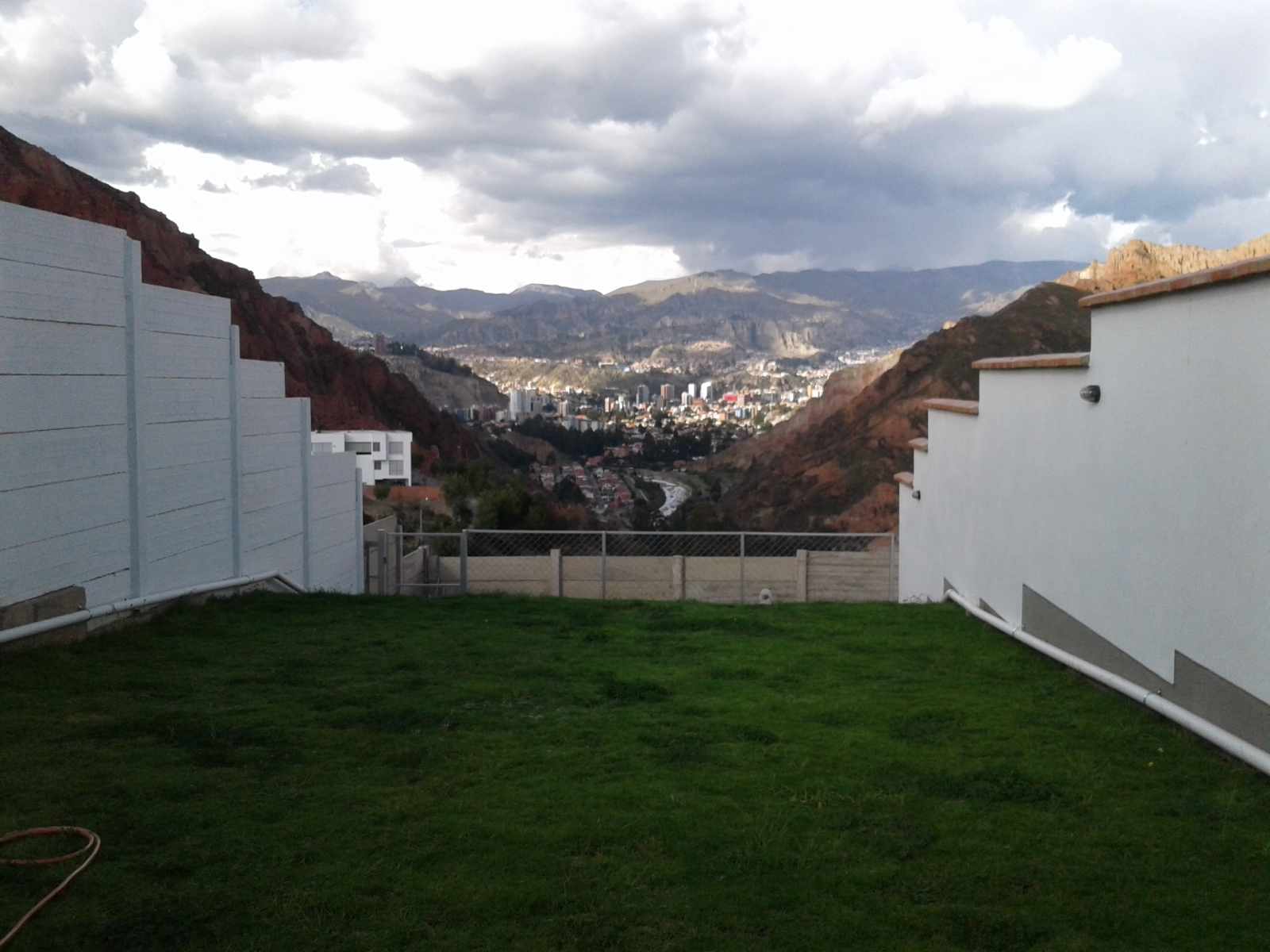 Casa en Mallasilla en La Paz 3 dormitorios 4 baños 2 parqueos Foto 12