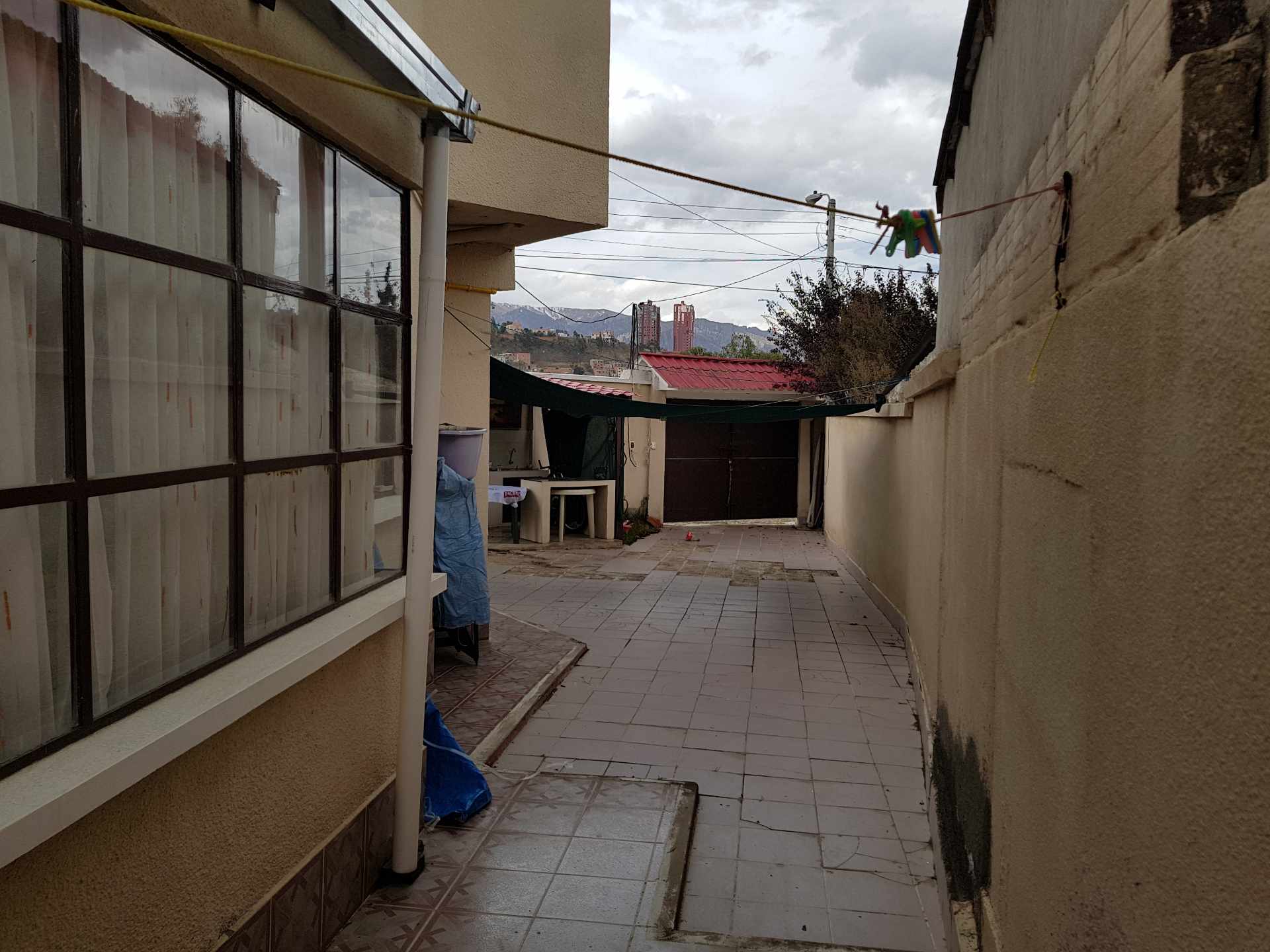 Casa en Seguencoma en La Paz 5 dormitorios 4 baños 3 parqueos Foto 6