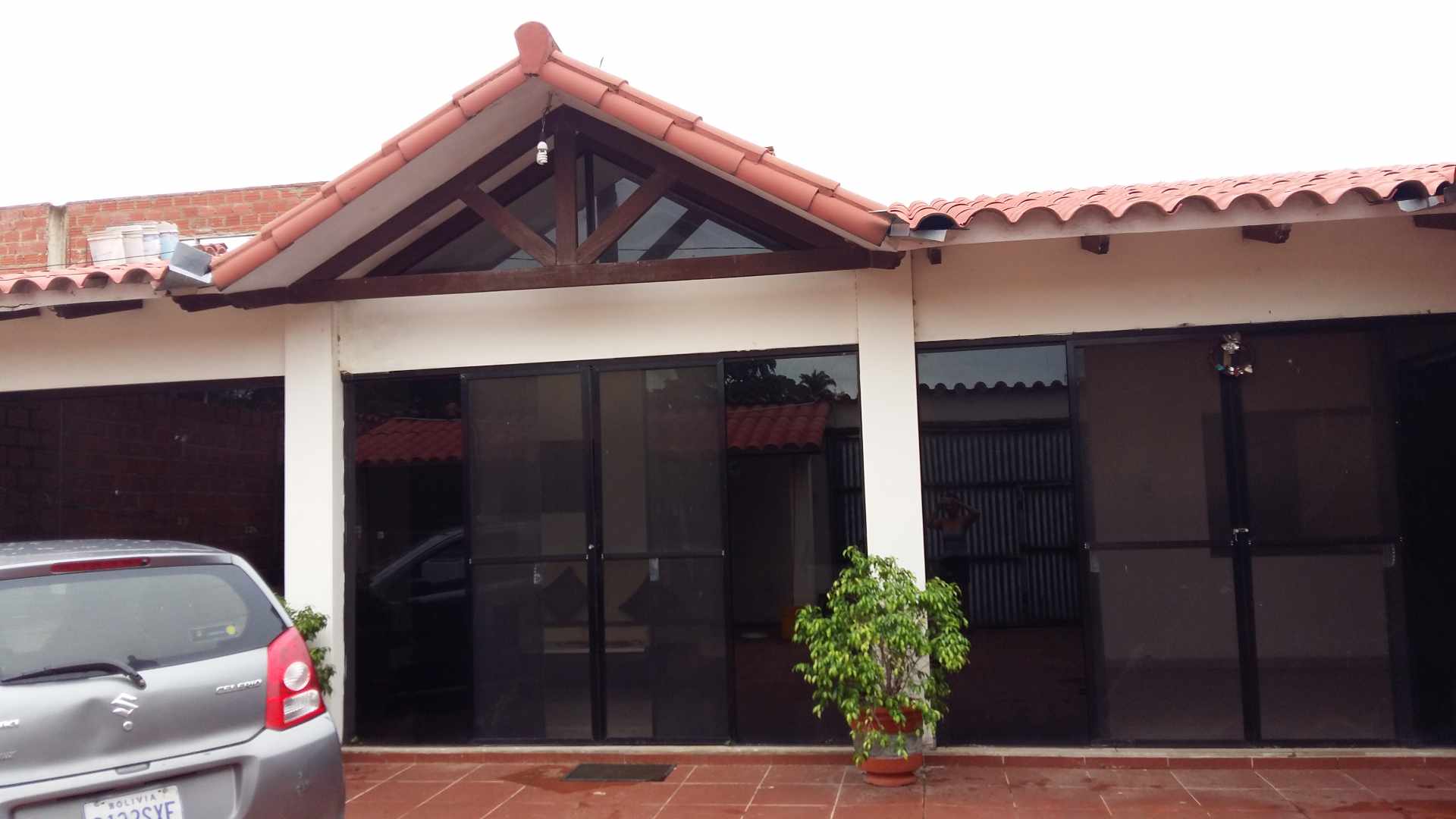 Casa en VentaKm 12 Doble Vía la Guardia 8 dormitorios 3 baños 2 parqueos Foto 2