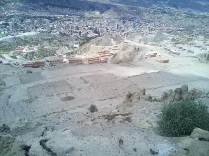 Terreno en Llojeta en La Paz    Foto 1