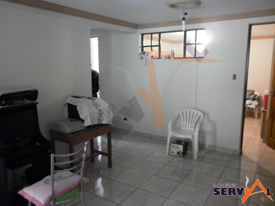 Departamento en Cala Cala en Cochabamba 4 dormitorios 2 baños 1 parqueos Foto 2