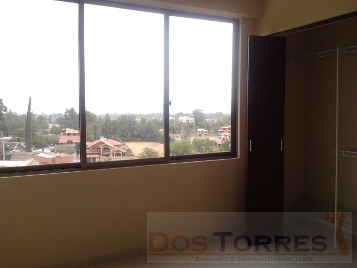 Departamento en Tiquipaya en Cochabamba 3 dormitorios 2 baños 1 parqueos Foto 4
