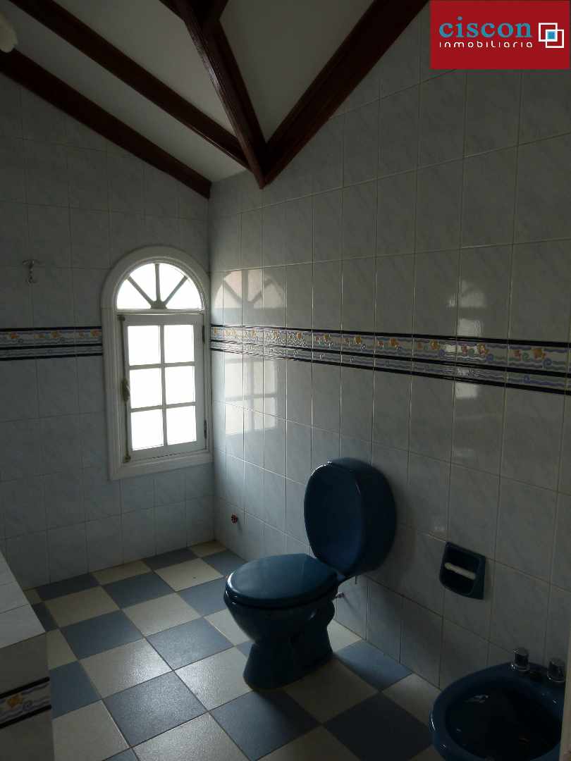 Casa en Bolognia en La Paz 4 dormitorios 5 baños 5 parqueos Foto 47