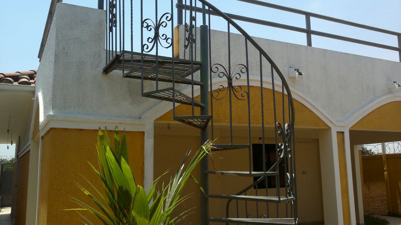 Casa Urb el dorado  1 calle sirari # 507 Foto 2