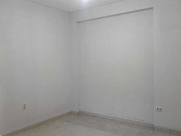 Habitación en AlquilerHabitación con baño privado cerca de Udabol y Utepsa 1 dormitorios 1 baños  Foto 3