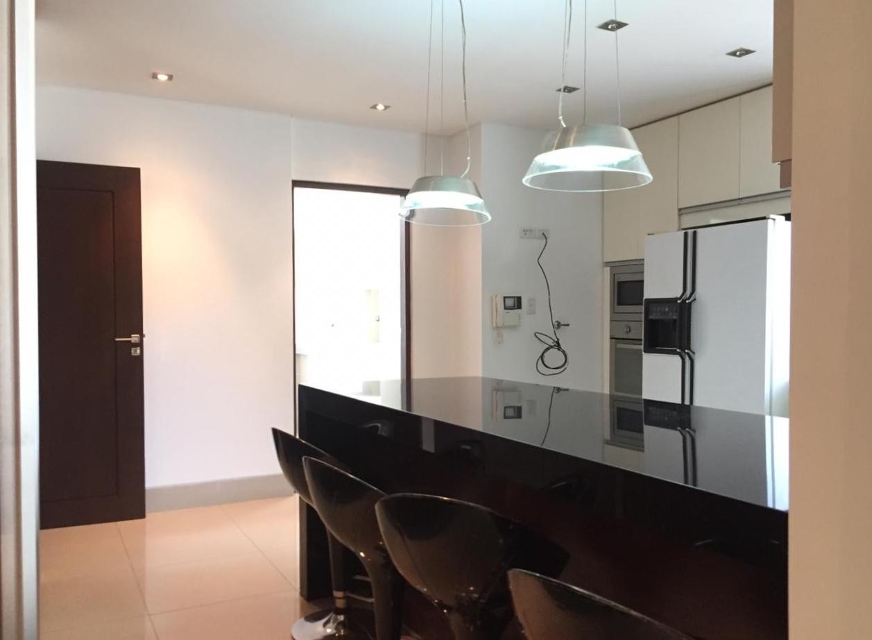 En Venta a $us 380,000 Foto 3