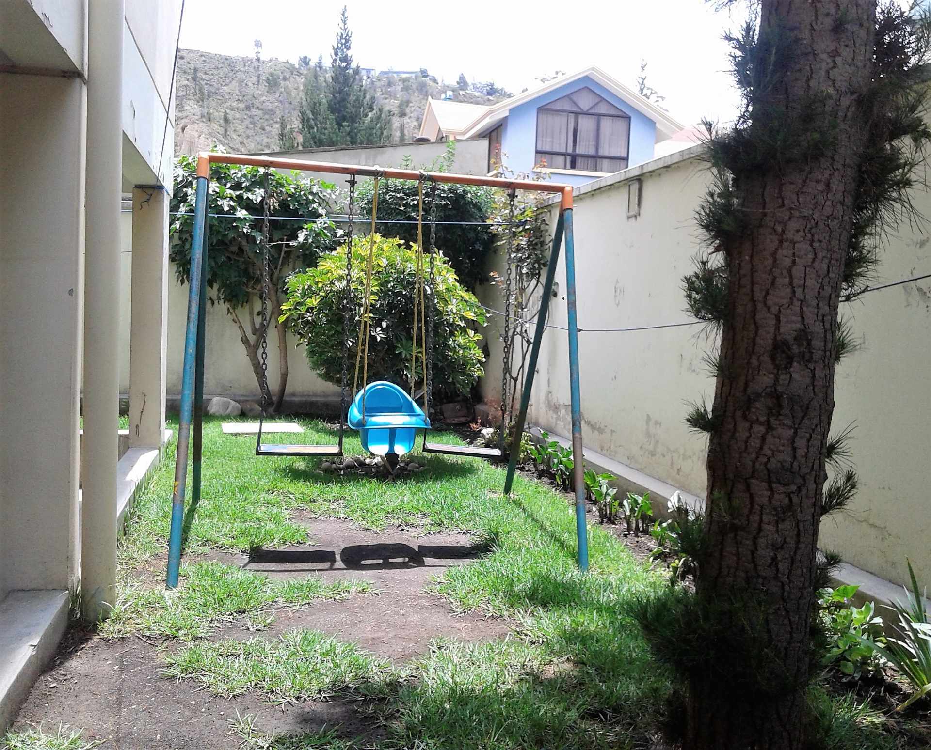 Departamento en Irpavi en La Paz 3 dormitorios 4 baños 1 parqueos Foto 10
