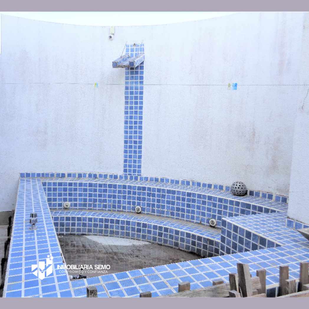 Casa en Entre 3er y 4to anillo Sur en Santa Cruz de la Sierra 3 dormitorios 3 baños 1 parqueos Foto 10