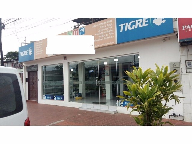 Local comercial 3er ANILLO DE LA AVENIDA BANZER Foto 2