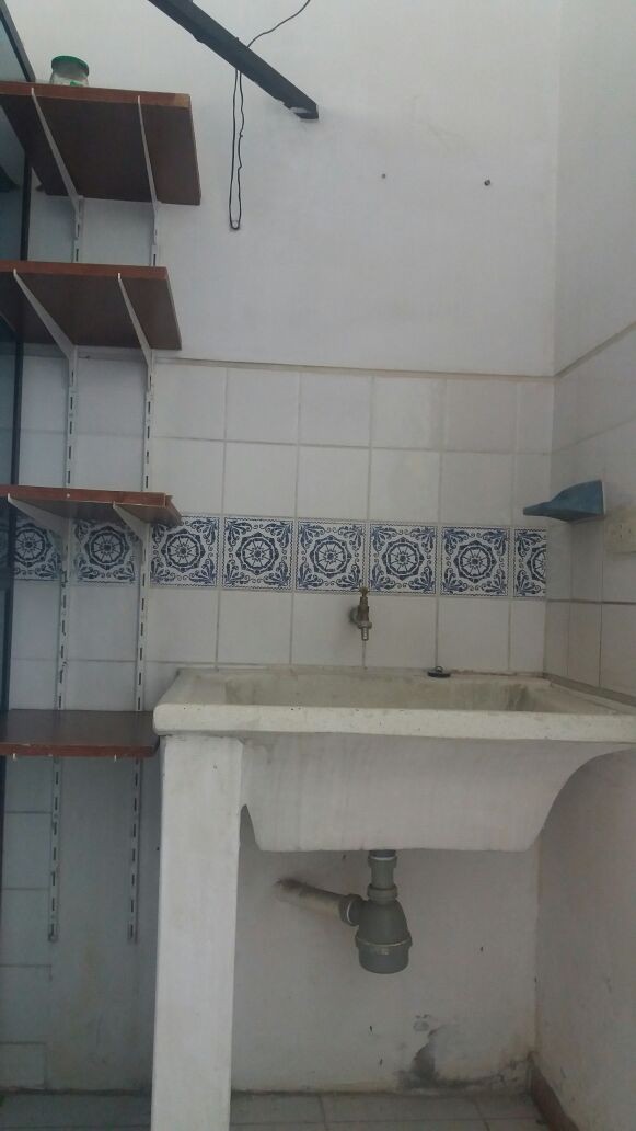 Departamento en AlquilerCalle Ñuflo De Chavez Entre Cobija y Oruro 2 dormitorios 2 baños  Foto 2