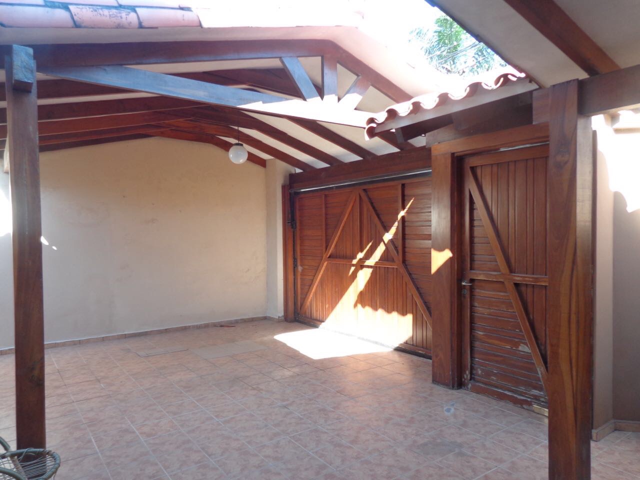 Casa en Entre 3er y 4to anillo Norte en Santa Cruz de la Sierra 4 dormitorios 3 baños 2 parqueos Foto 4