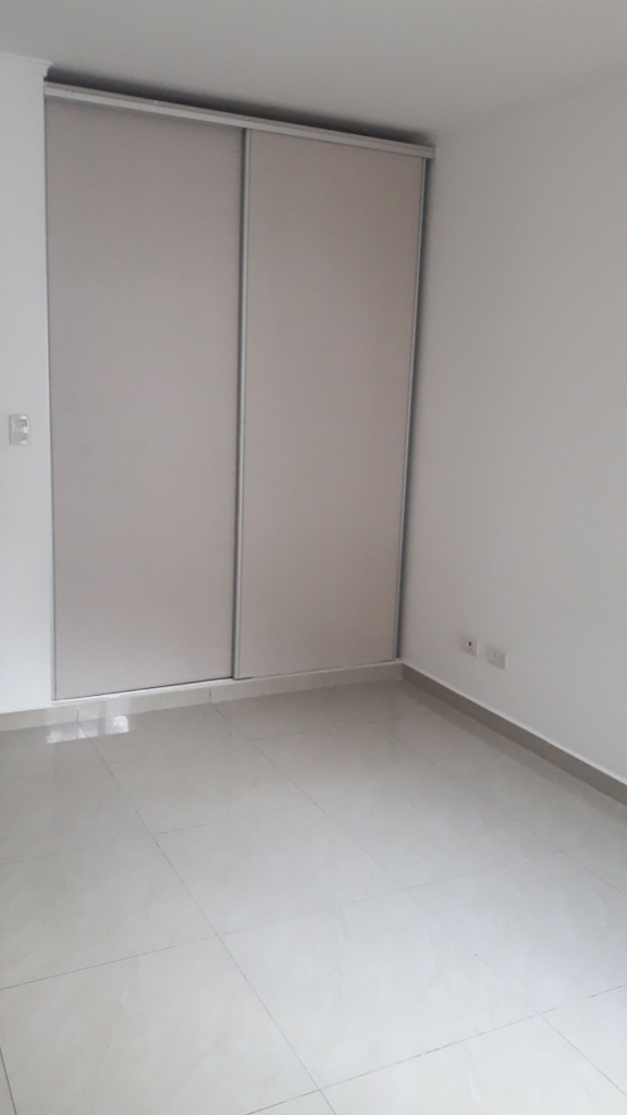 Casa en AlquilerZONA NORTE, CONDOMINIO LA PRADERA 3 dormitorios 2 baños 2 parqueos Foto 15