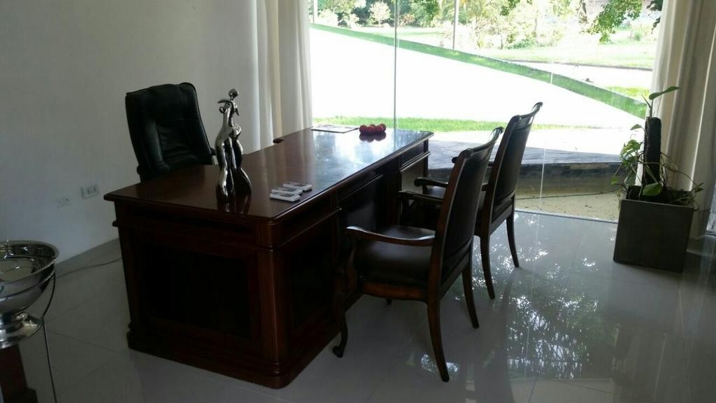 En Alquiler a $us 1,500 Foto 6