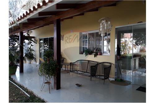 Casa en San Luis en Tarija 11 dormitorios 6 baños 1 parqueos Foto 5