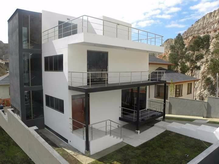 Casa en Aranjuez en La Paz 4 dormitorios 4 baños 2 parqueos Foto 1