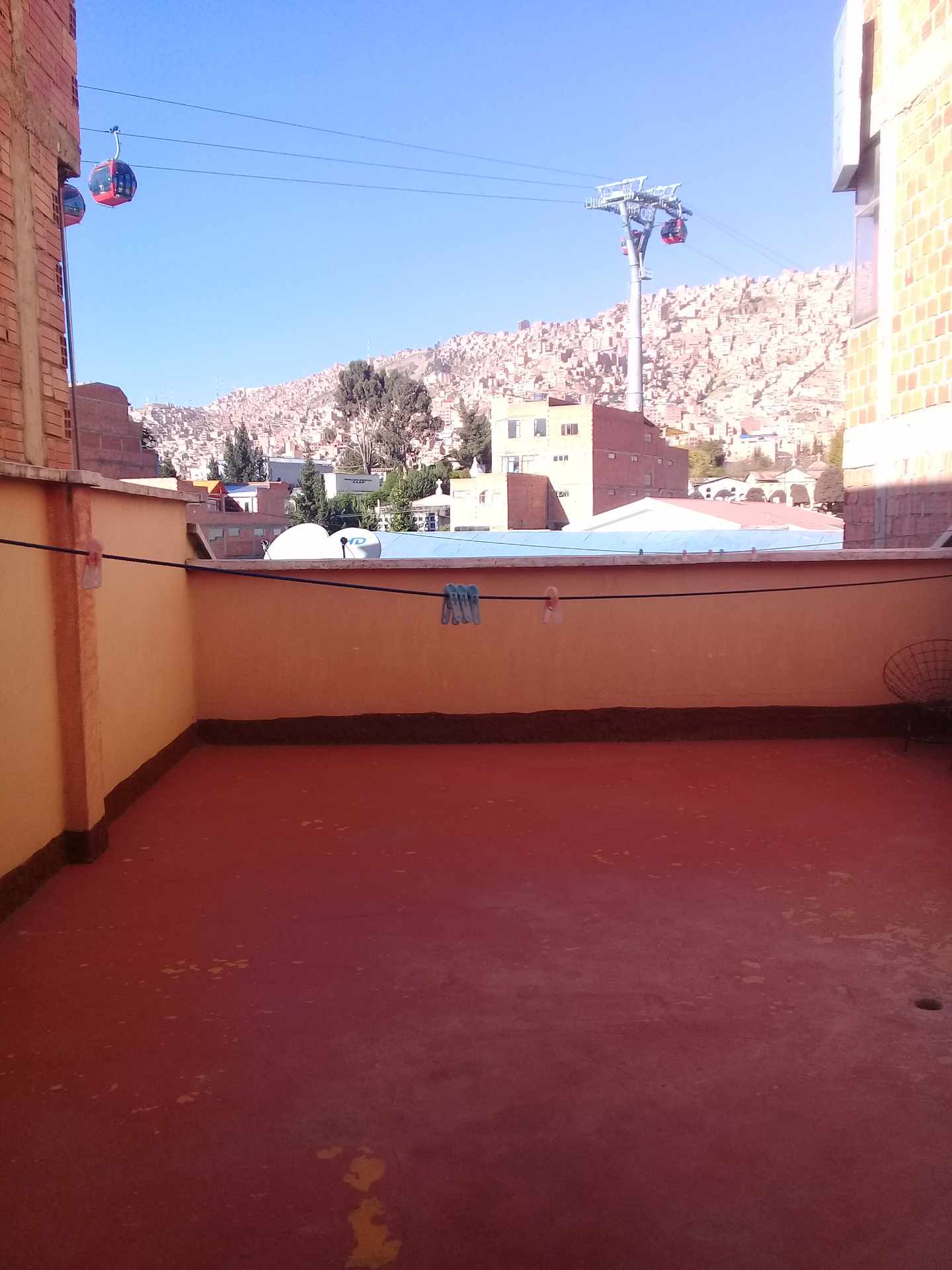 Casa en El Tejar en La Paz 4 dormitorios 2 baños  Foto 5