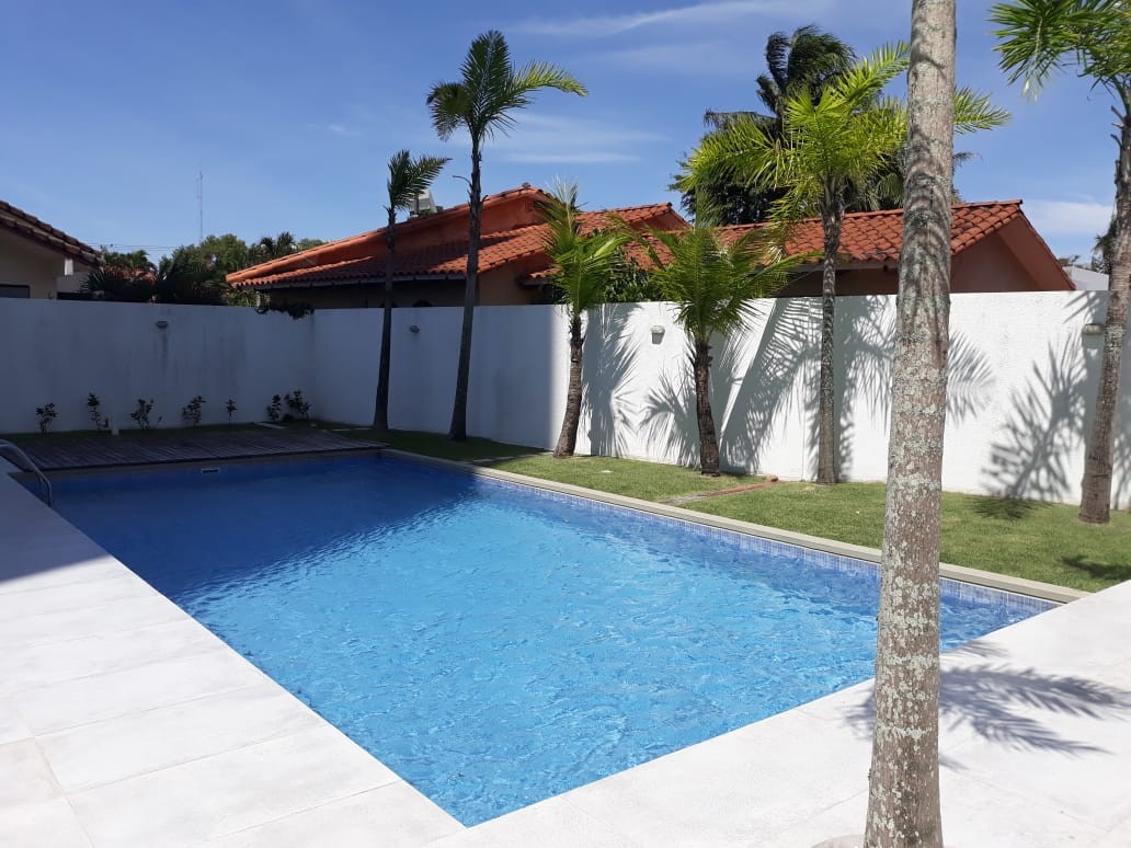 Departamento en AlquilerCONDOMINIO EQUIPETROL 2 en Canal Isuto entre 2do. y 3er. anillo 3 dormitorios 3 baños 2 parqueos Foto 3