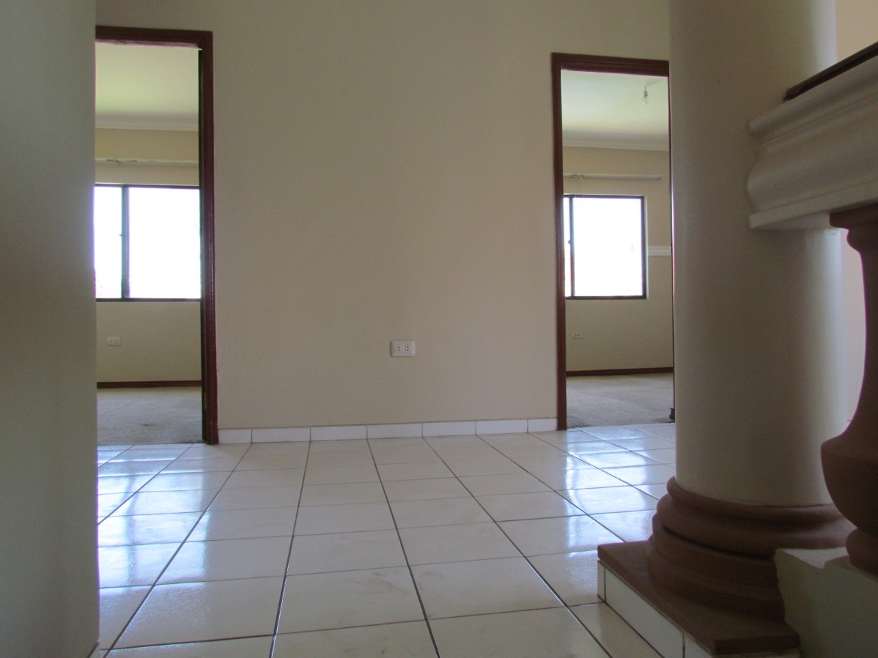 Casa en Entre 4to y 5to anillo Sur en Santa Cruz de la Sierra 4 dormitorios 4 baños 2 parqueos Foto 22