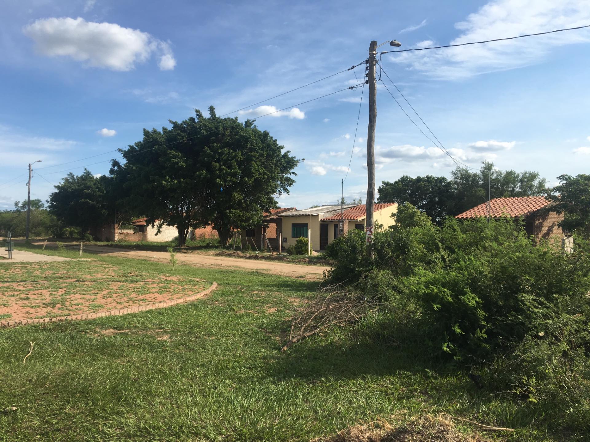 Terreno en Plan 3000 en Santa Cruz de la Sierra    Foto 3