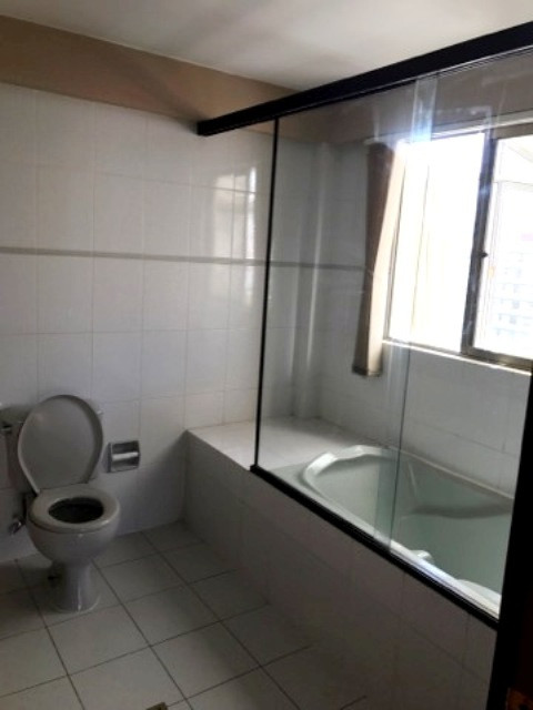 Departamento en Cota Cota en La Paz 4 dormitorios 3 baños 2 parqueos Foto 8