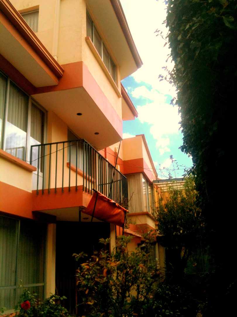 Casa en Irpavi en La Paz 7 dormitorios 5 baños 3 parqueos Foto 7