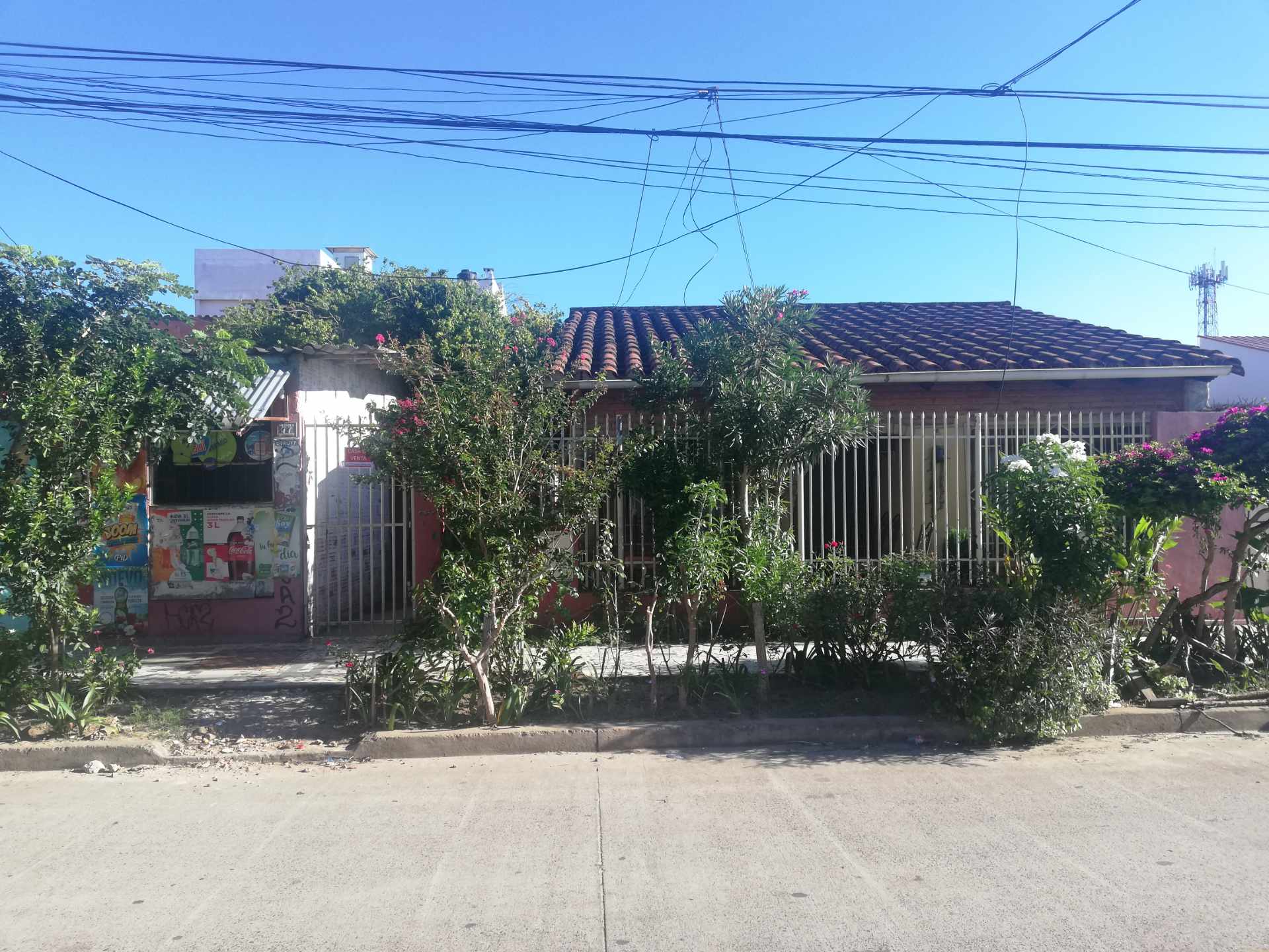 Casa en VentaBarrio oriental calle tordos 3, número de casa 77  Foto 2