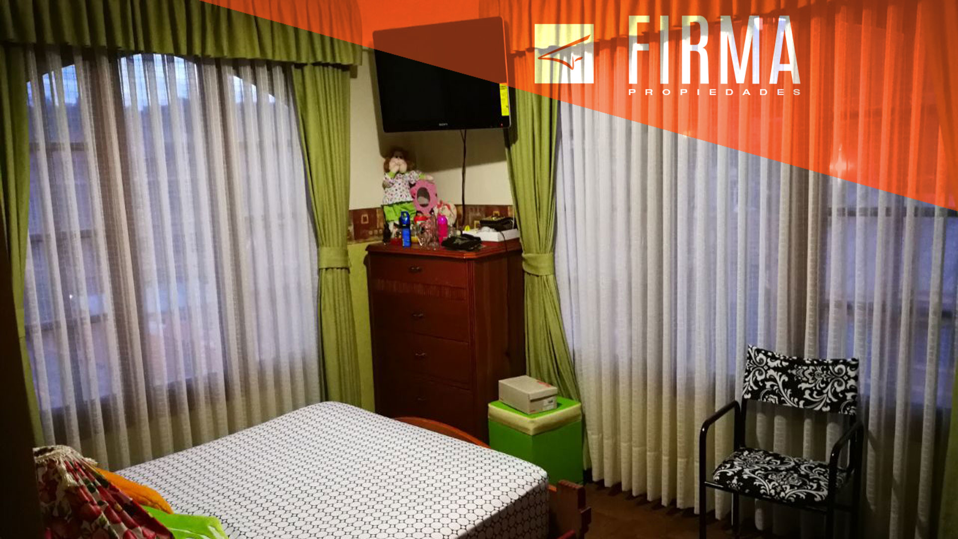 Casa en Irpavi en La Paz 6 dormitorios 5 baños 3 parqueos Foto 14