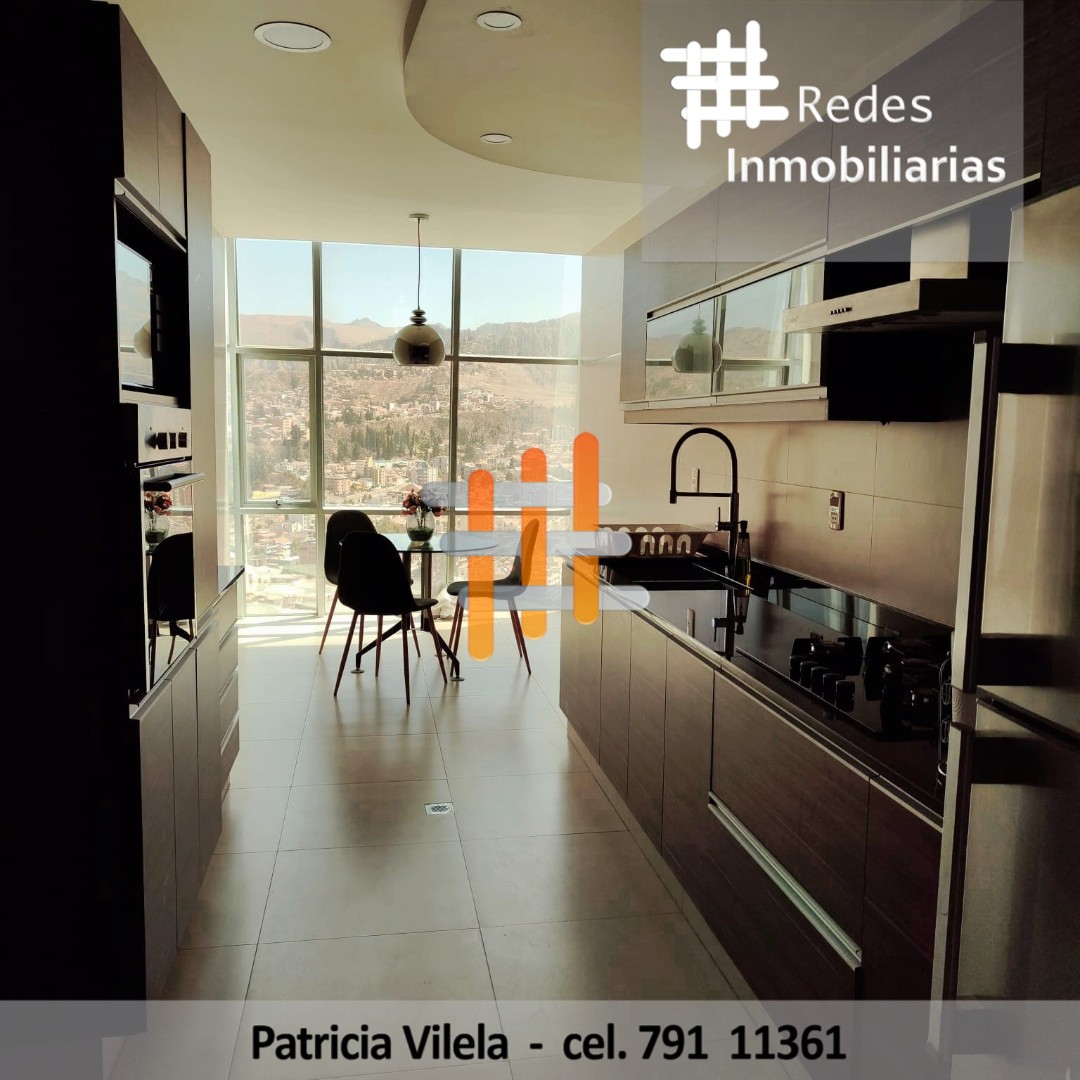 Departamento en AlquilerAMOBLADO Y EQUIPADO, EN ALQUILER DEPARTAMENTO DE 2 DORMITORIOS EN CALACOTO 2 dormitorios 3 baños 1 parqueos Foto 11