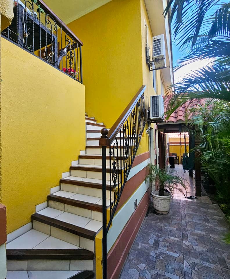 Departamento en AlquilerCOND. GENESIS - AV. BANZER 7MO ANILLO- LINDO DEPARTAMENTO Foto 16