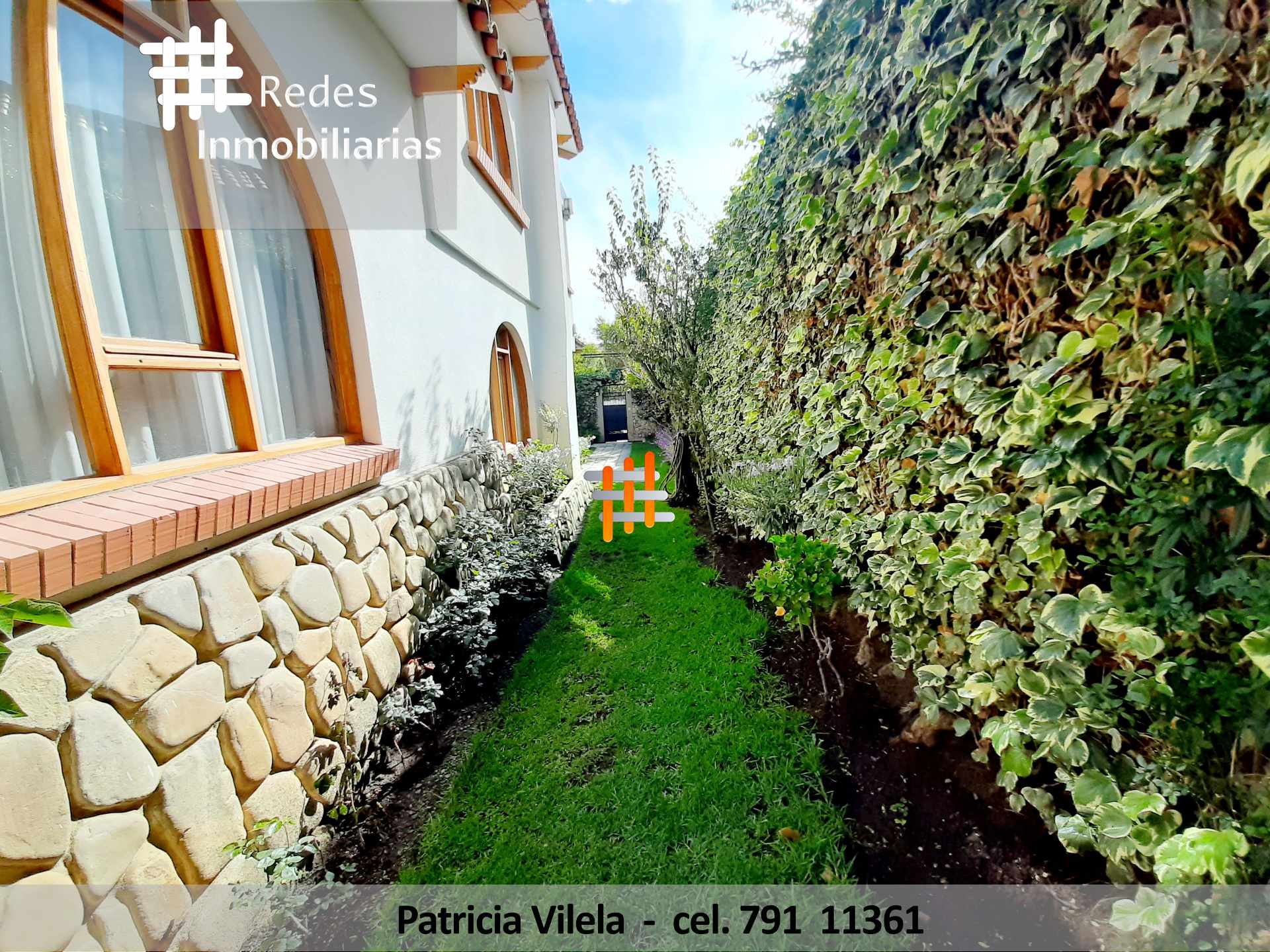Casa en VentaBELLA CASA EN ACHUMANI EN VENTA 4 dormitorios 6 baños 2 parqueos Foto 3