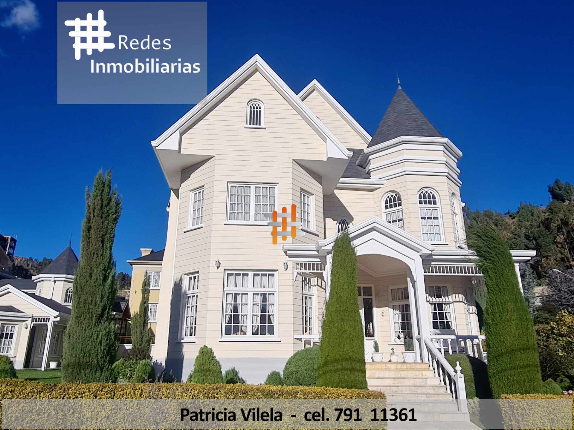 Casa en VentaHERMOSA RESIDENCIA EN VENTA  ACHUMANI EN CONDOMINIO PRIVADO 4 dormitorios 7 baños 2 parqueos Foto 1