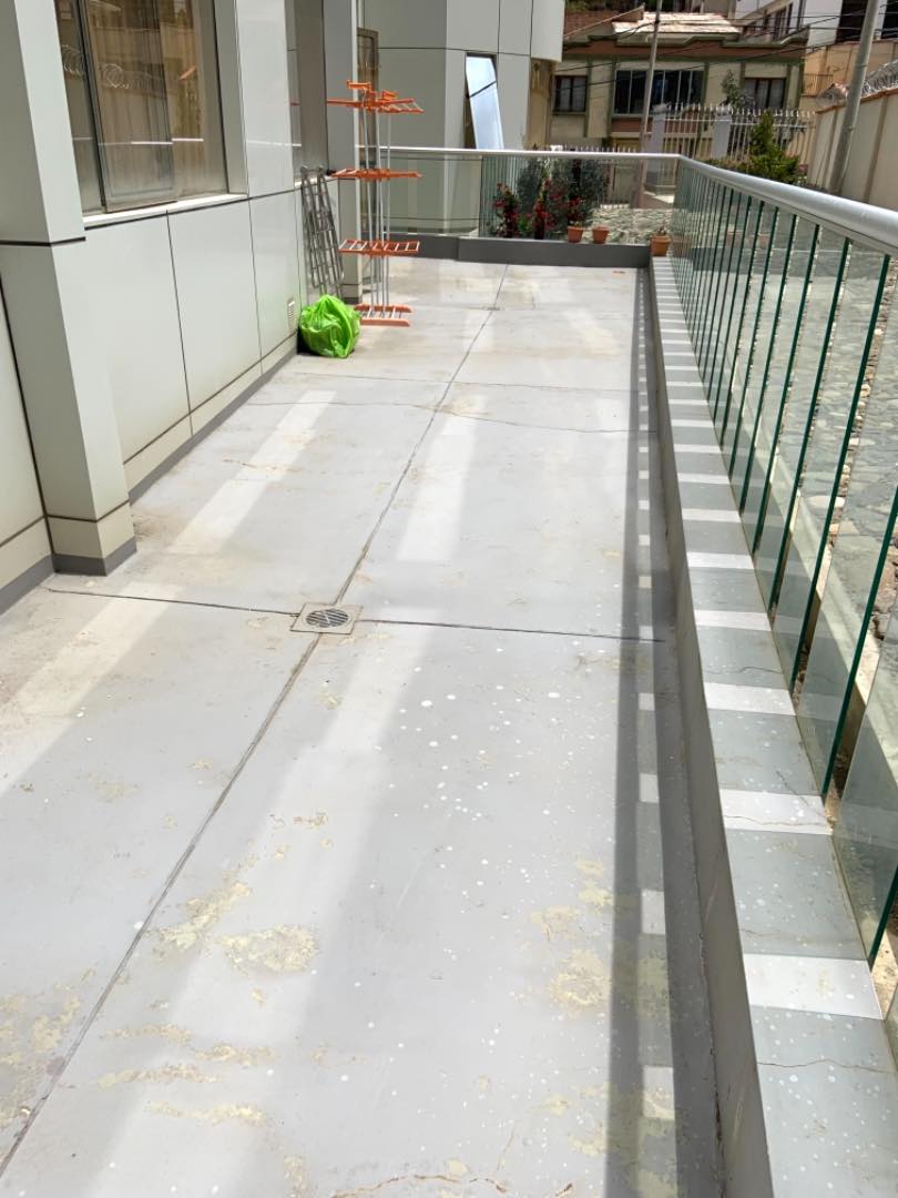 Departamento en VentaAchumani, altura calle 30  2 dormitorios 2 baños 1 parqueos Foto 18