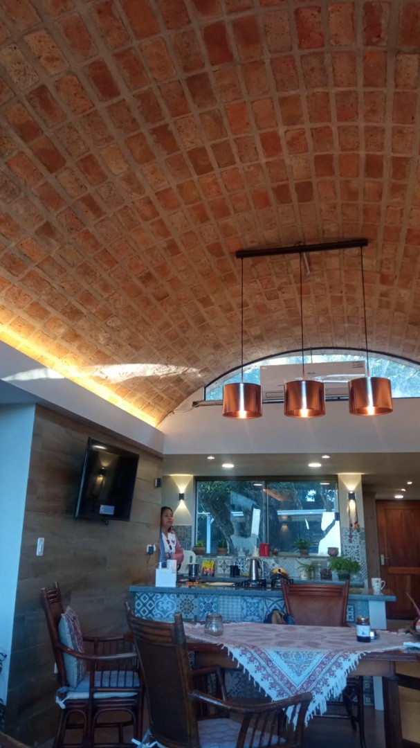 Casa en VentaHERMOSA CASA  de 170m2 construidos en 1280m2 de terreno en  PORONGO Foto 31