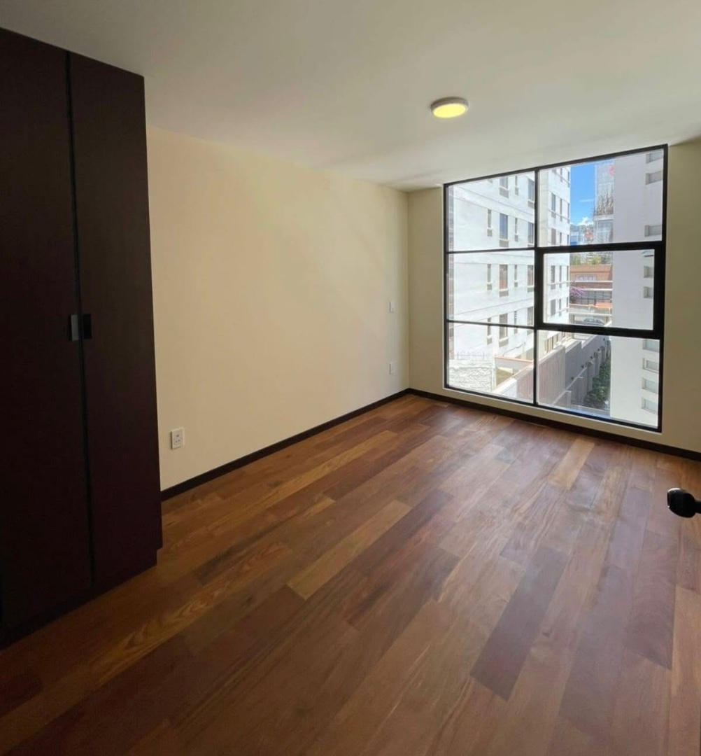 Departamento en Obrajes en La Paz 1 dormitorios 1 baños 1 parqueos Foto 4