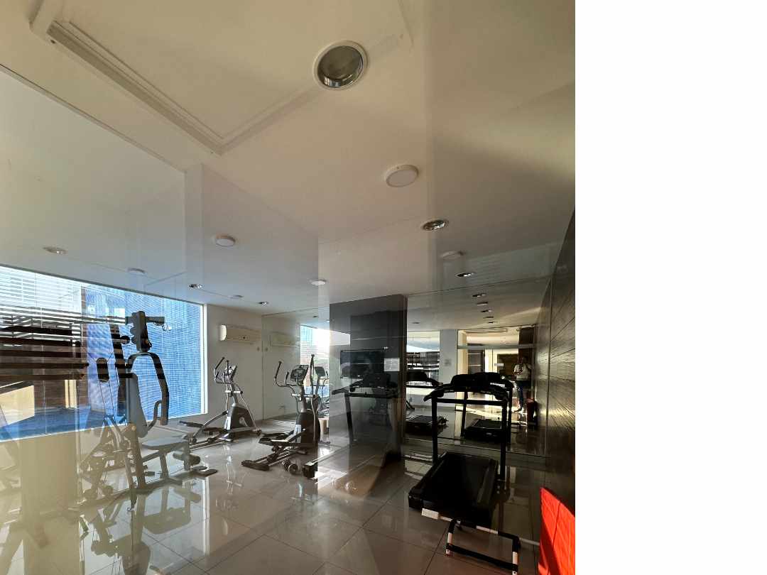 Departamento en Alquiler[CONDOMINIO ONIX| EQUIPETROL NORTE A 1 CUADRA DE MANZANA 40] ALQUILER MONOAMBIENTE AMOBLADO CON PARQUEO Y BAULERA Foto 9