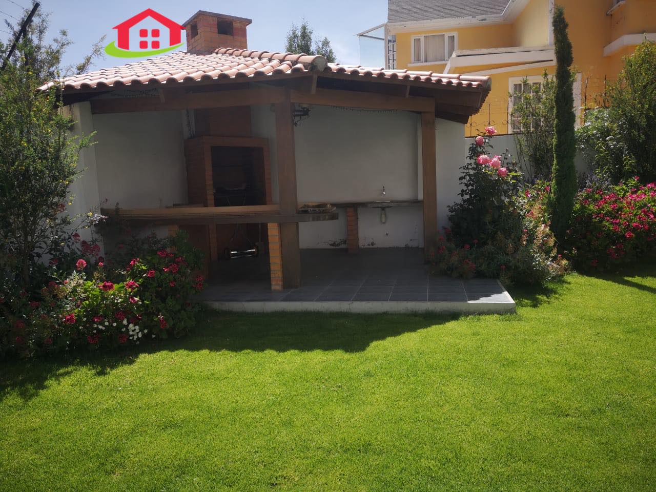Casa en Auquisamaña en La Paz 4 dormitorios 5 baños 2 parqueos Foto 12