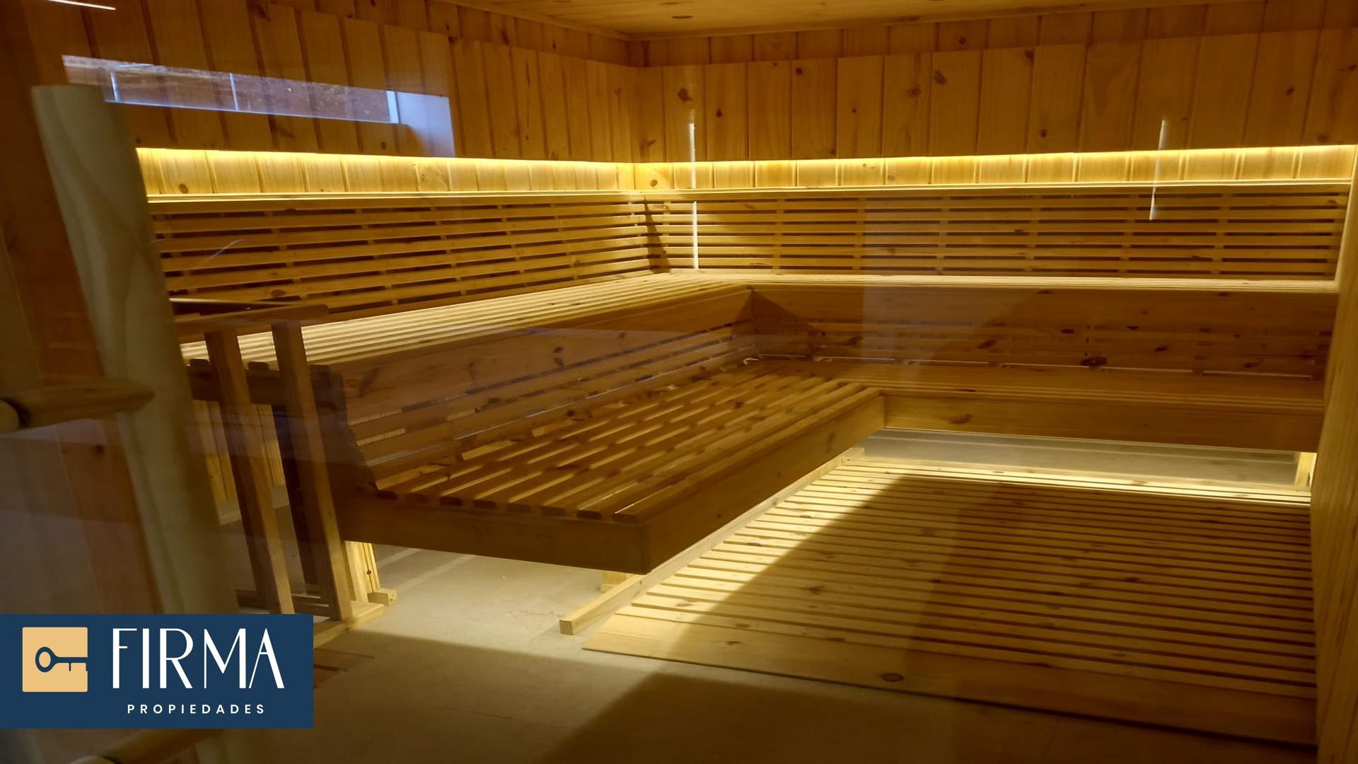 Departamento en VentaDEPARTAMENTO DE LUJO CON BALCONES EN OBRAJES 3 dormitorios 4 baños 1 parqueos Foto 2