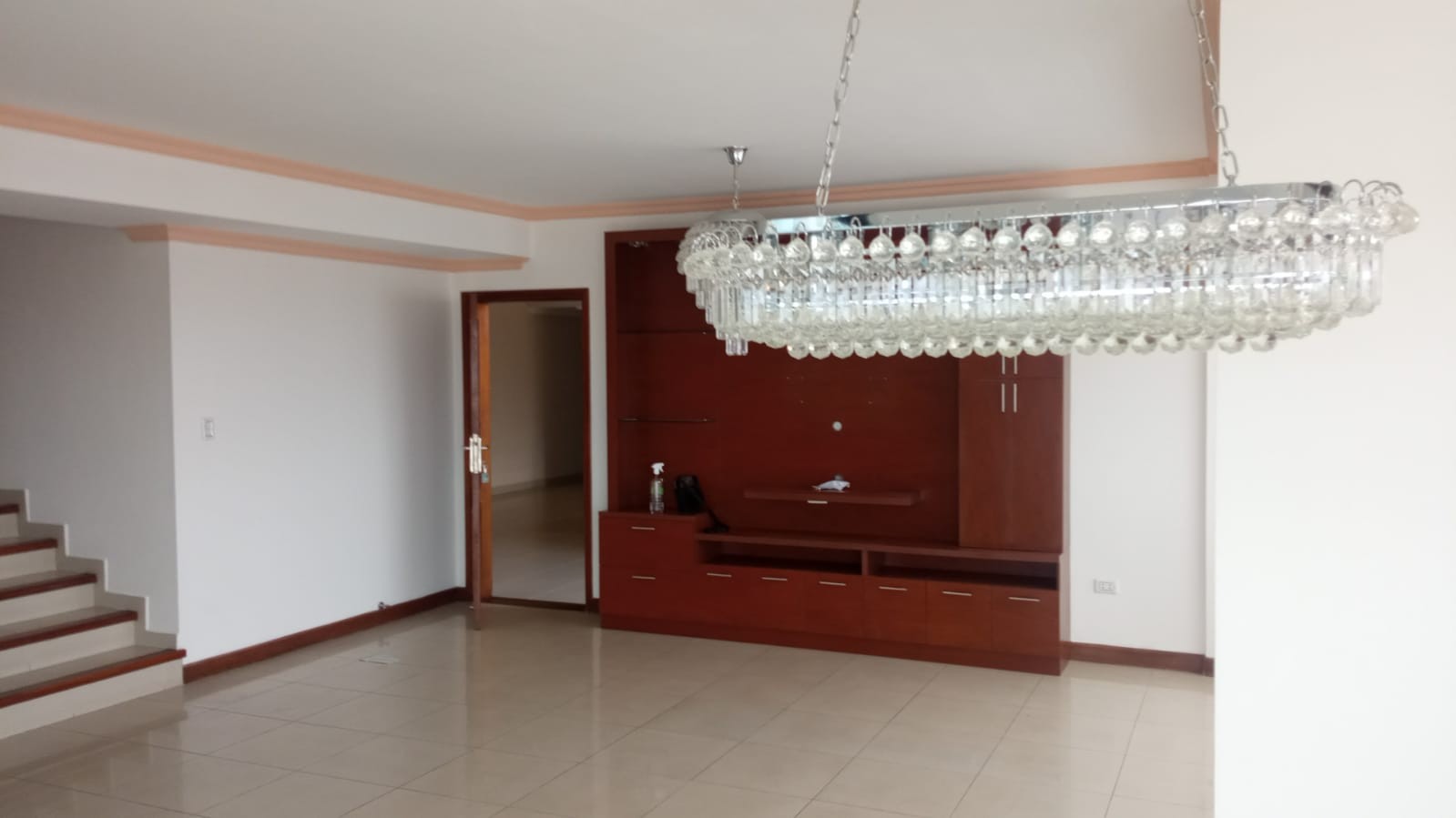 Departamento en Venta Z/ Norte, cerca plaza del Estudiante, HERMOSO PENTHOUSE 3D 200M2 Foto 1
