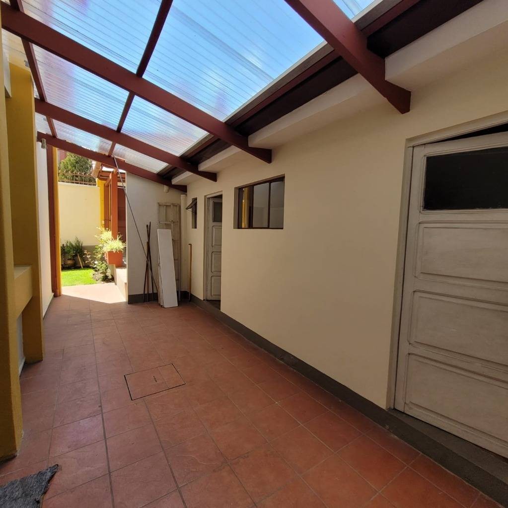 Casa CALLE 22 DE CALACOTO Y GAVINO VILLANUEVA Foto 6