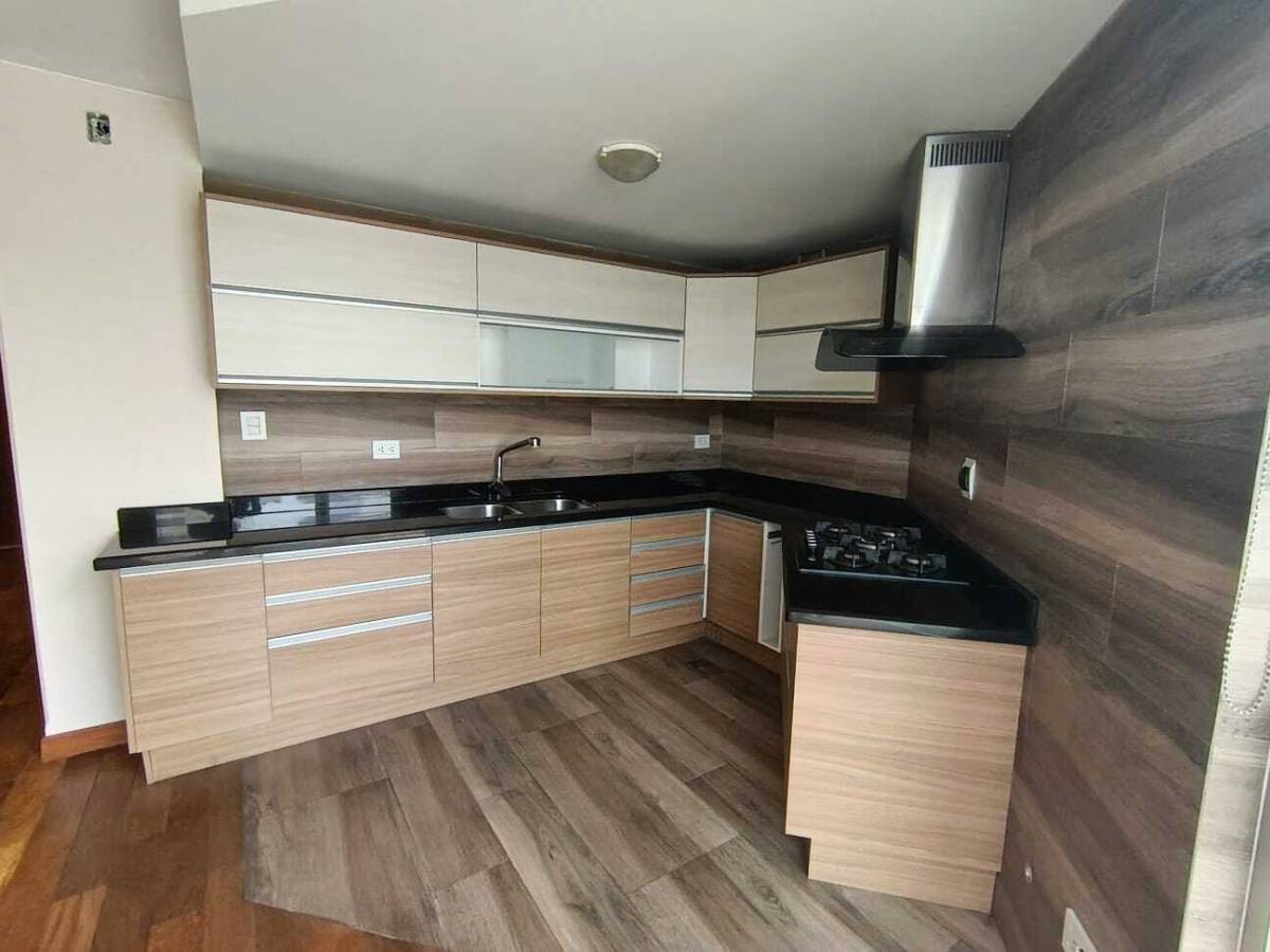 En Alquiler a Bs 3,500 Foto 5