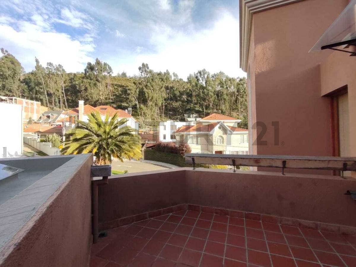 Casa en AlquilerCASA EN ALQUILER EN JARDINES DEL SUR Foto 15