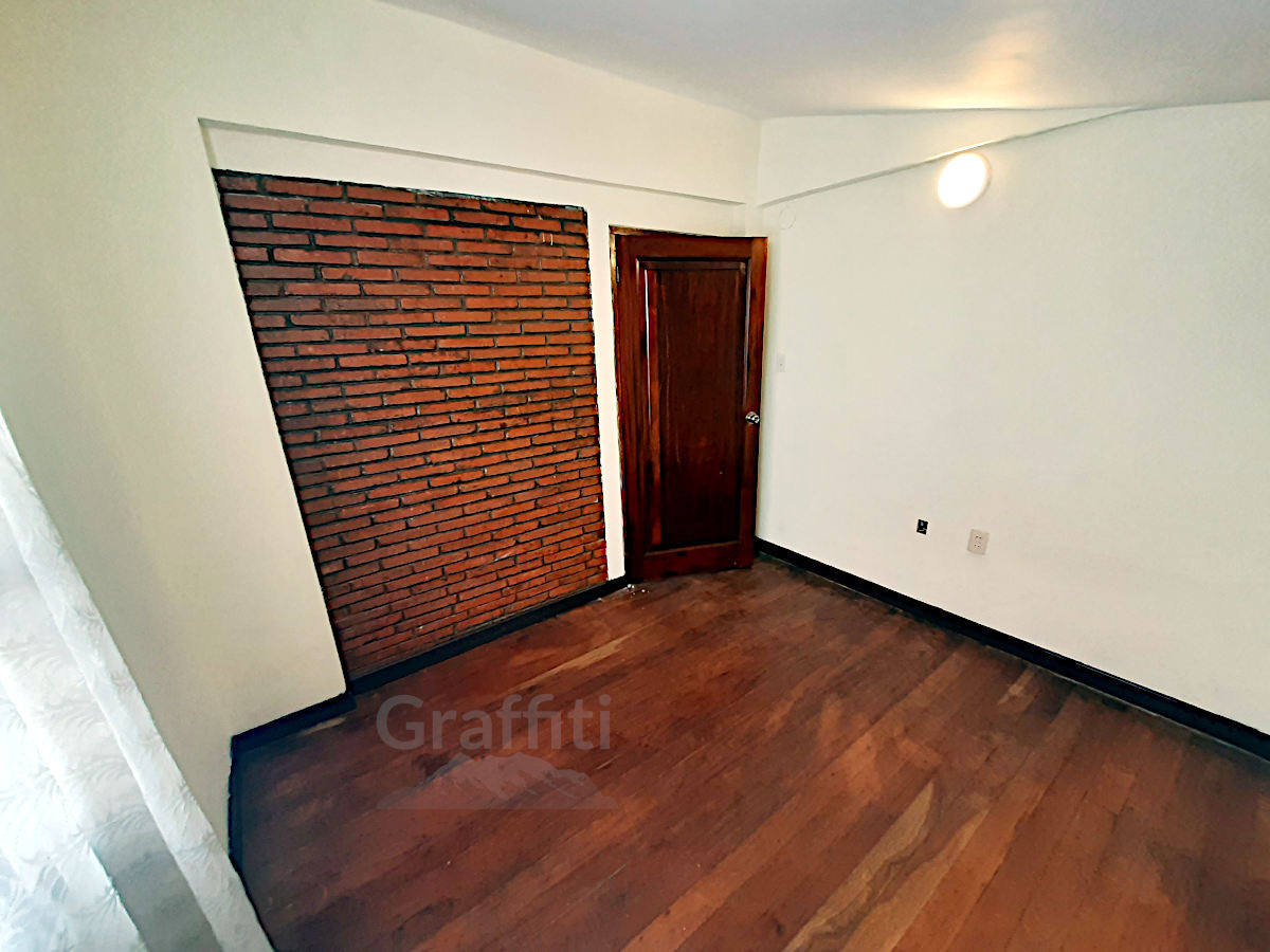 En Venta a $us 360,000 Foto 6