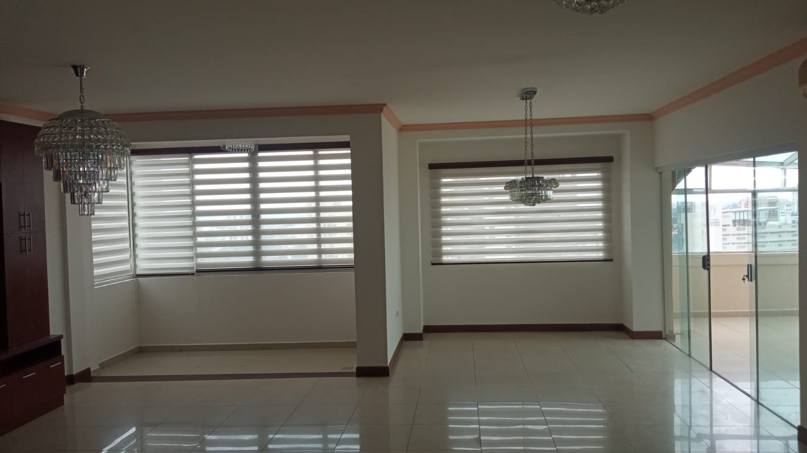 Departamento Cerca Plaza del Estudiante y avenida Mgr Rivero Foto 17