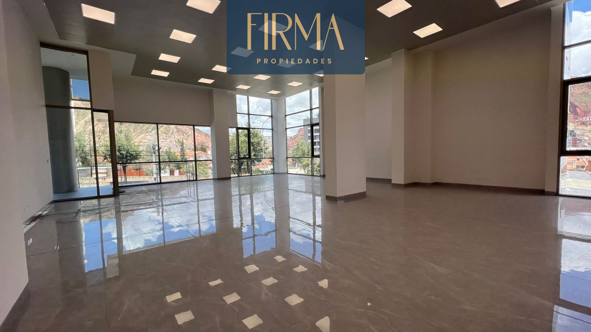 Local comercial en VentaCOMPRA ESTE LOCAL COMERCIAL A ESTRENAR EN CALACOTO  1 baños 1 parqueos Foto 1