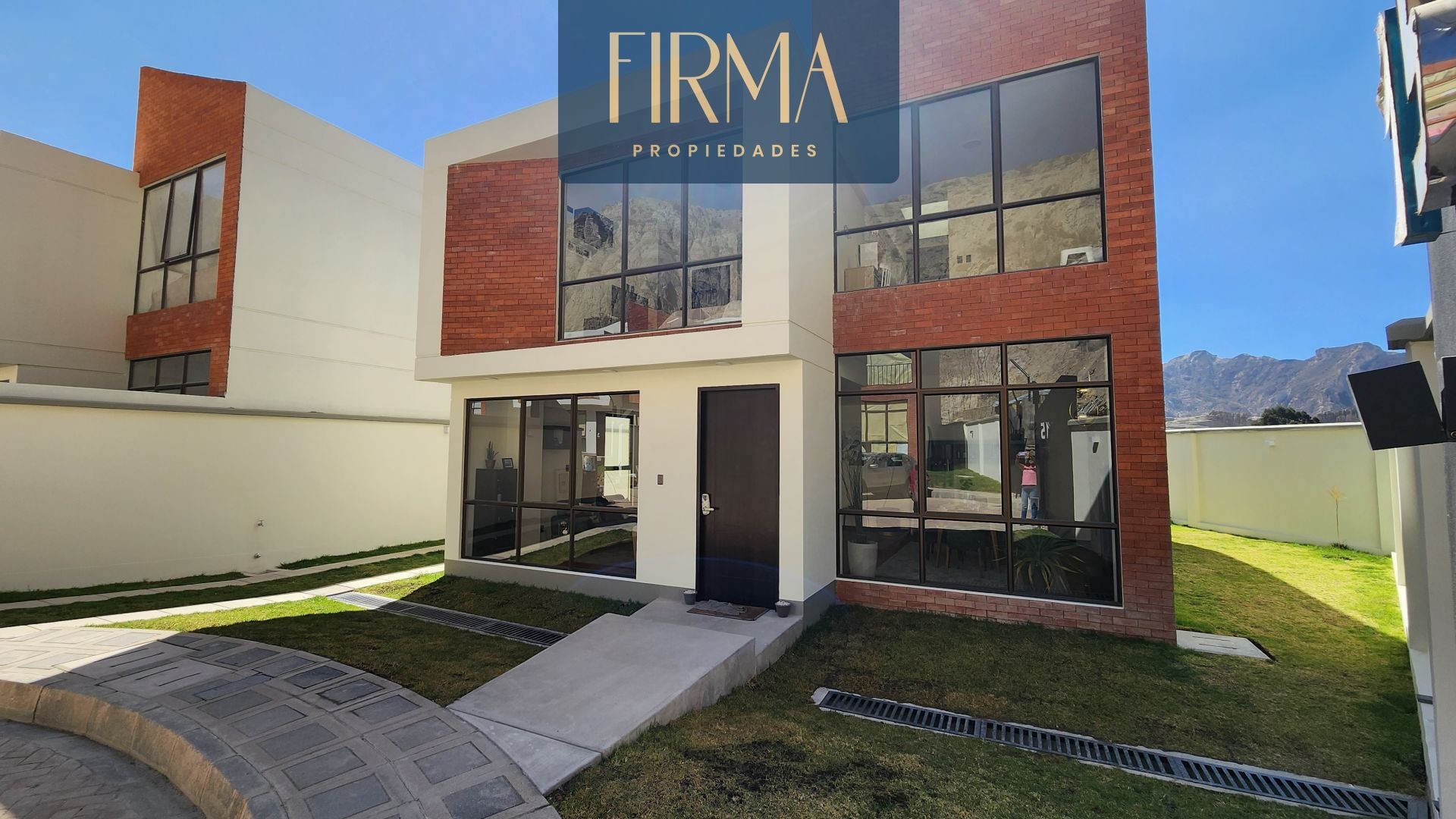 Casa en VentaCASA EN VENTA, MALLASILLA URB. PRIVADA Foto 4