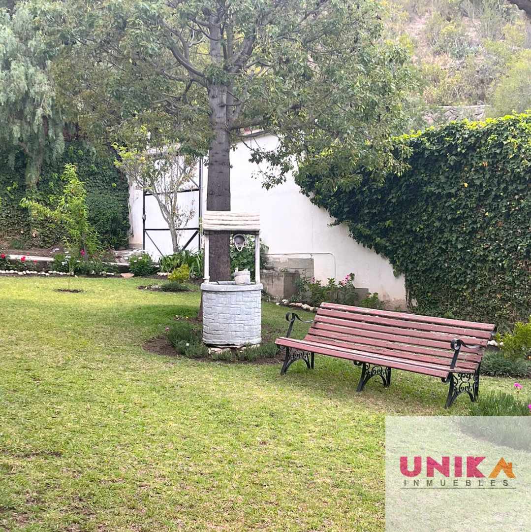 En Alquiler a $us 900 Foto 1