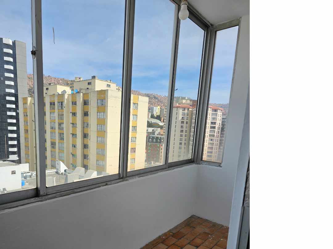 Departamento en AlquilerAv. 6 de agosto 2290 - Edificio Alianza Foto 7